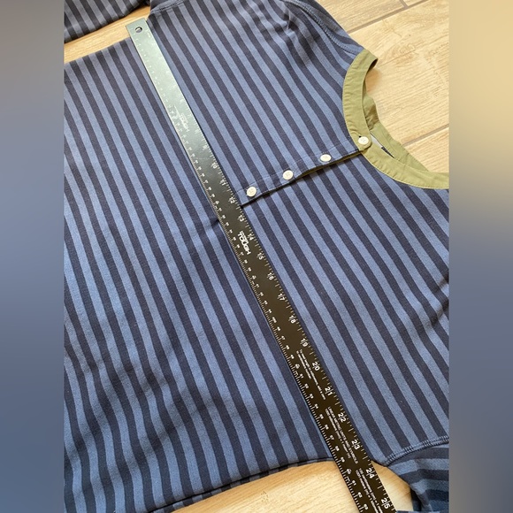 🔩Mountain Hardware🔩 Pembroke Rugby Thermal - Picture 10 of 14